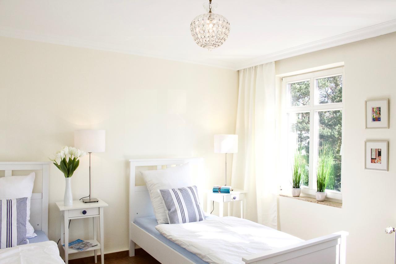 Strandnahe Fewo Mit 3 Schlafzimmern Und Balkon, Villa Vergissmeinnicht 02, Binz Exterior foto